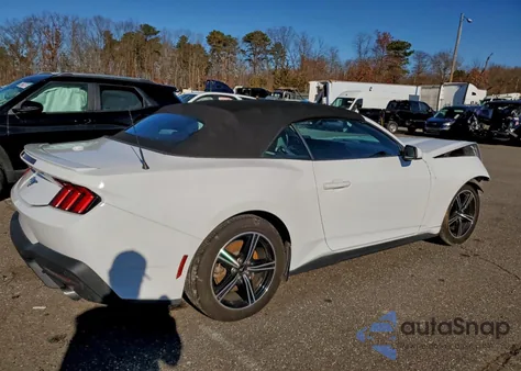 2024 Ford Mustang из США, поврежденный, VIN 1FAGP8UH2R5130411